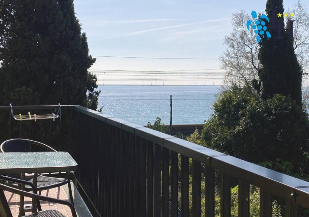 Hotel Lora Bordighera Buitenkant foto