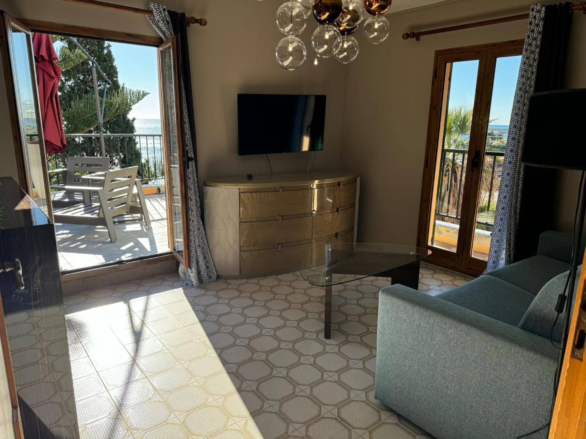 Hotel Lora Bordighera Buitenkant foto